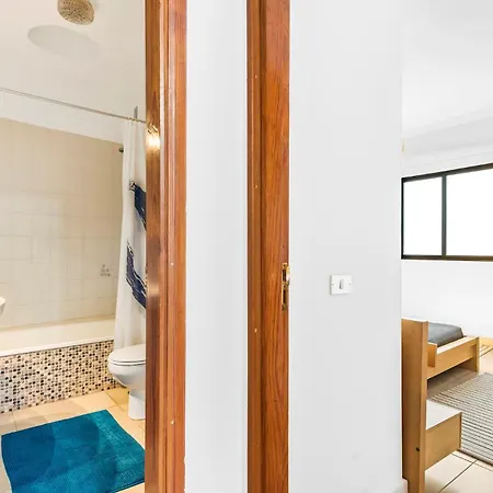 Quiet And Cozy Workation Place Near The Town Center With Cliffs And Ocean View Apartment Puerto de Santiago (Tenerife)