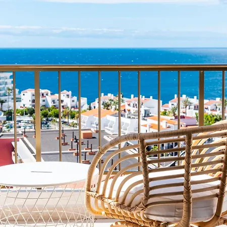 Quiet And Cozy Workation Place Near The Town Center With Cliffs And Ocean View * Puerto de Santiago (Tenerife)